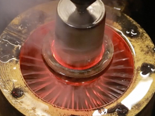 High Frequency Induction Quenching Hardening Heating Machine Walking Wheels